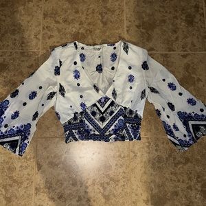 LF Seek The Label Floral Top